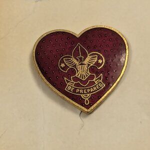 BSA Boy Scouts of America Life Scout Rank Parent Pin Red Enamel Heart